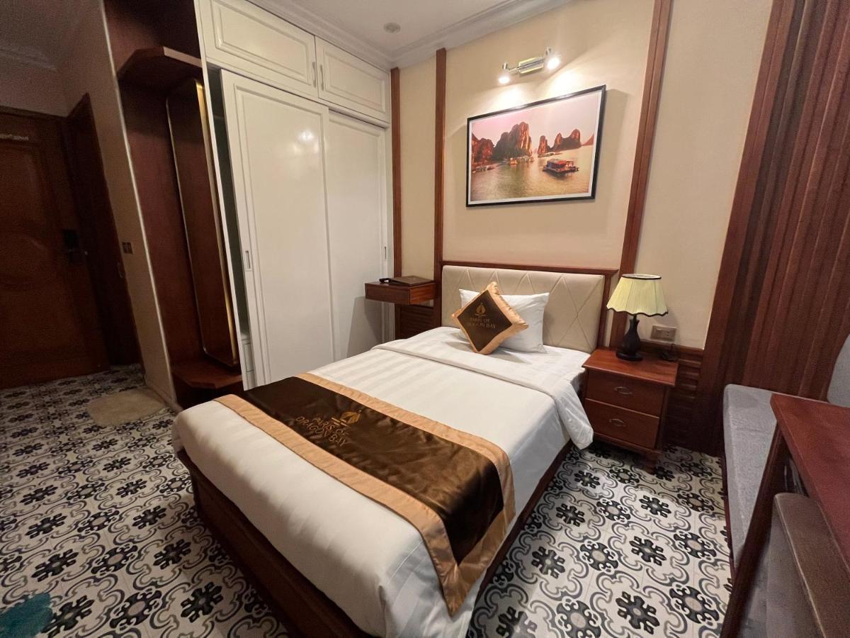Hotel Paris Of Dragon Bay Ha Long