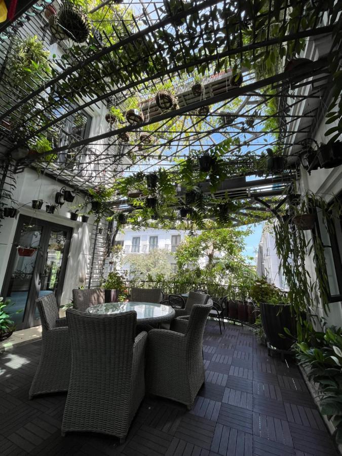होटल Paris Of Dragon Bay 3*