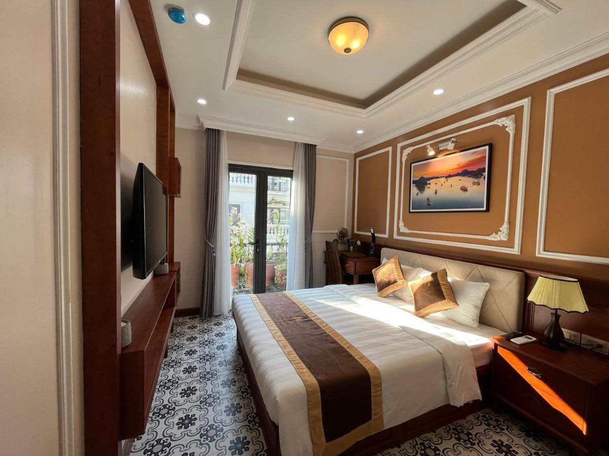 Paris Of Dragon Bay 3*